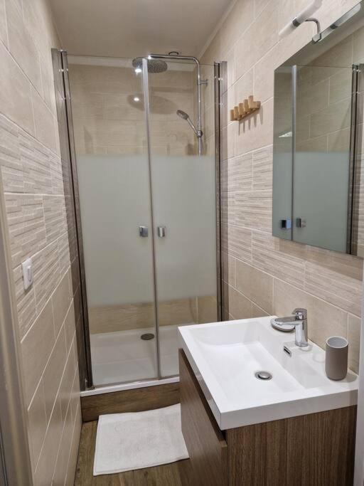 Apartament Chez Juju ! Honfleur Zewnętrze zdjęcie